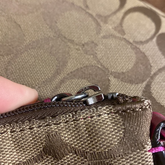 Authentic Coach Legacy Signature Stripe Swingpack Crossbody Bag Khaki Pink - Picture 9 of 17